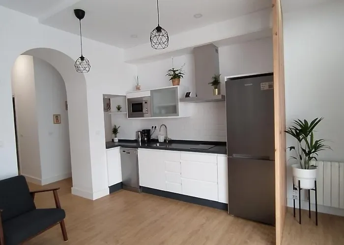 Casa Iulia Emerita Parking Gratis Дом отдыха