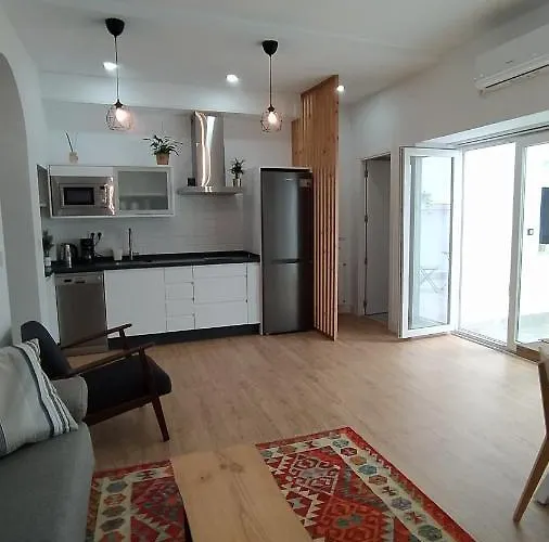 Casa Iulia Emerita Parking Gratis Дом отдыха Мерида