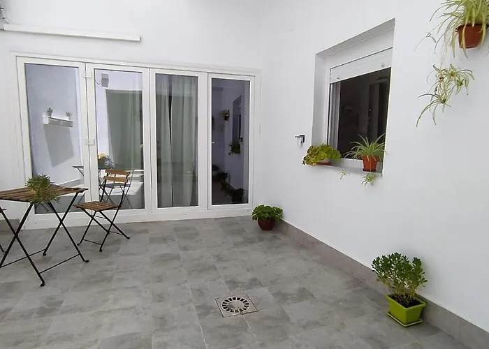 Casa Iulia Emerita Parking Gratis Дом отдыха Мерида